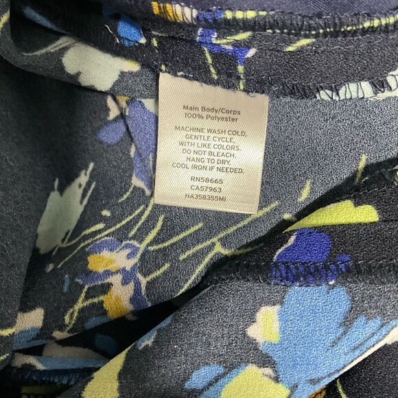 Halogen Crop Pants Wide Leg Black Blue White Floral Elastic Waist Belt 1X - Picture 6 of 14